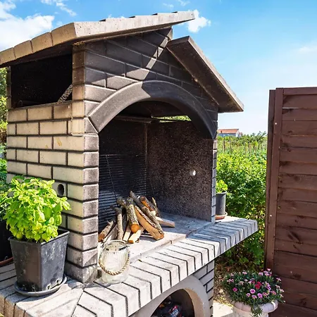 Three-bedroom In Holiday home Zadar